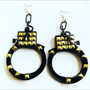 Original handcuff earrings 2 pair black and silver